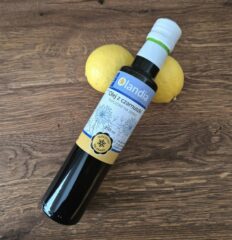 Ekologiczny olej z czarnuszki tłoczony na zimno