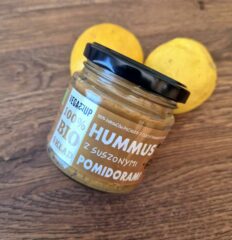 Ekologiczny hummus z suszonymi pomidorami