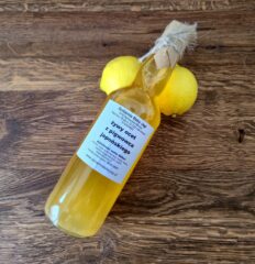 Ocet z pigwowca japońskiego