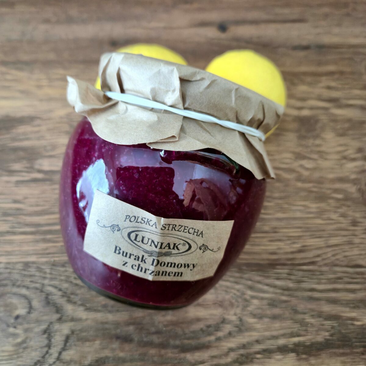 Burak czerwony tarty z crzanem